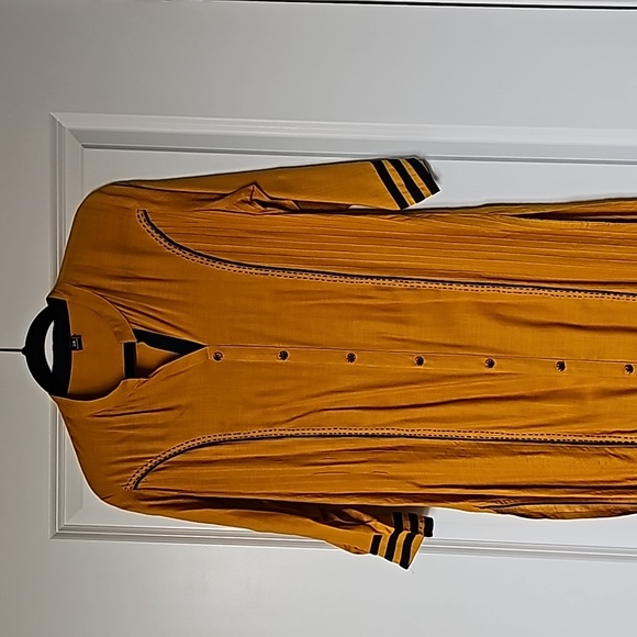 Yellow Kurtha. NWOT. - Picture 2 of 8